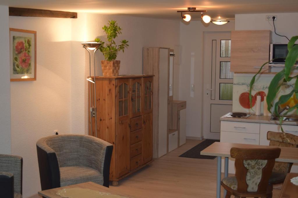 Ferienwohnung Seebachstr. room 1